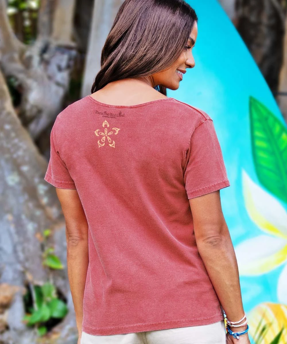 Hennalicious - Paradise Red Dyed Short Sleeve Scoop Neck T-Shirt 4 Hennalicious - Paradise Red Dyed Short Sleeve Scoop Neck T-Shirt - Image 2