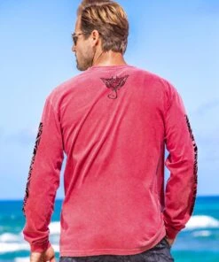 Manta Aumakua - Paradise Red Dyed Long Sleeve Crewneck T-Shirt -Crazyshirts Online Shop bd120ab2 16a8 4ae6 a028 483485bbbb5f
